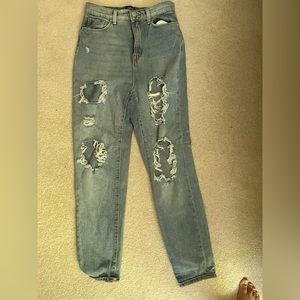 UO Mom high-rise jeans